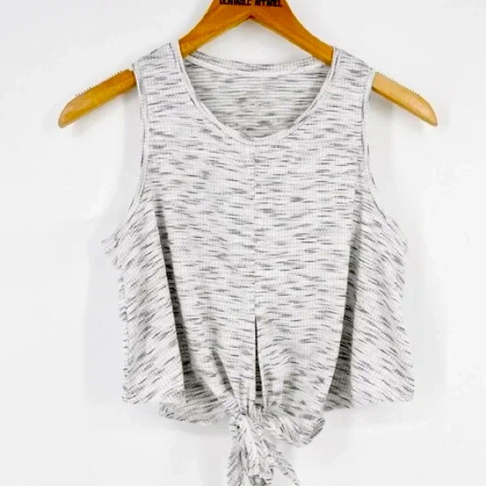 Zyia Active Infinity Tie Front Tank Women's Size small